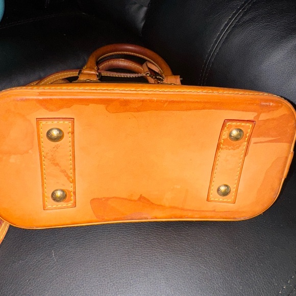 Louis Vuitton Alma Monogram BB Brown - Picture 9 of 13